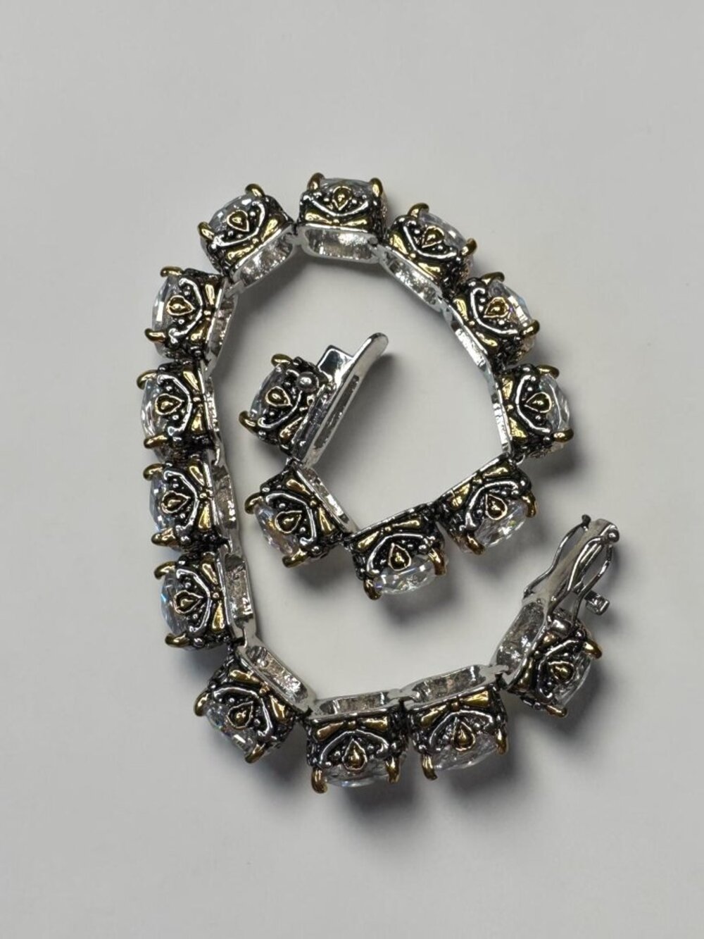 Park Lane Bracelet Clear Crystal Rhinestone Two Tone Ornate Link Vintage 1980s - Picture 5 of 7